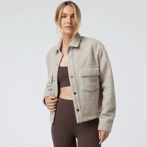 Vuori Shirt Jacket in Dark Salt